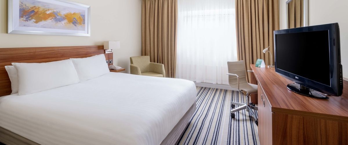 Standard guest room Rochester